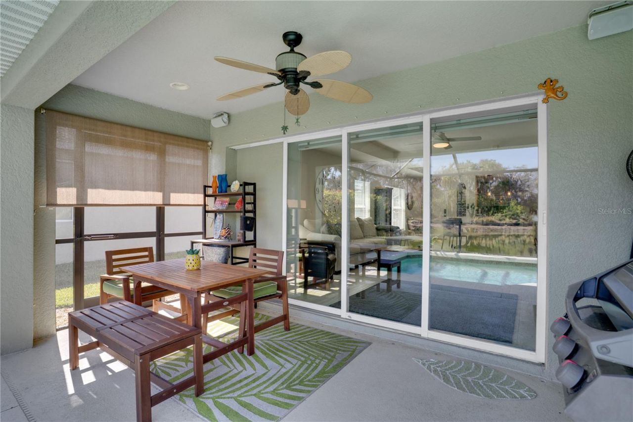 5910 Oak Mill Terrace, Palmetto, FL 34221 Photo