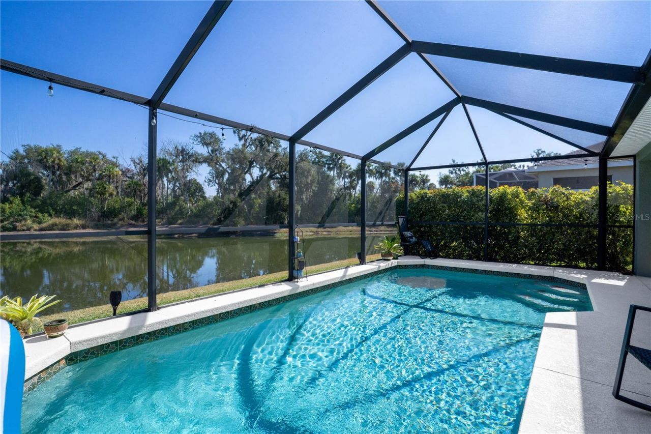 5910 Oak Mill Terrace, Palmetto, FL 34221 Photo