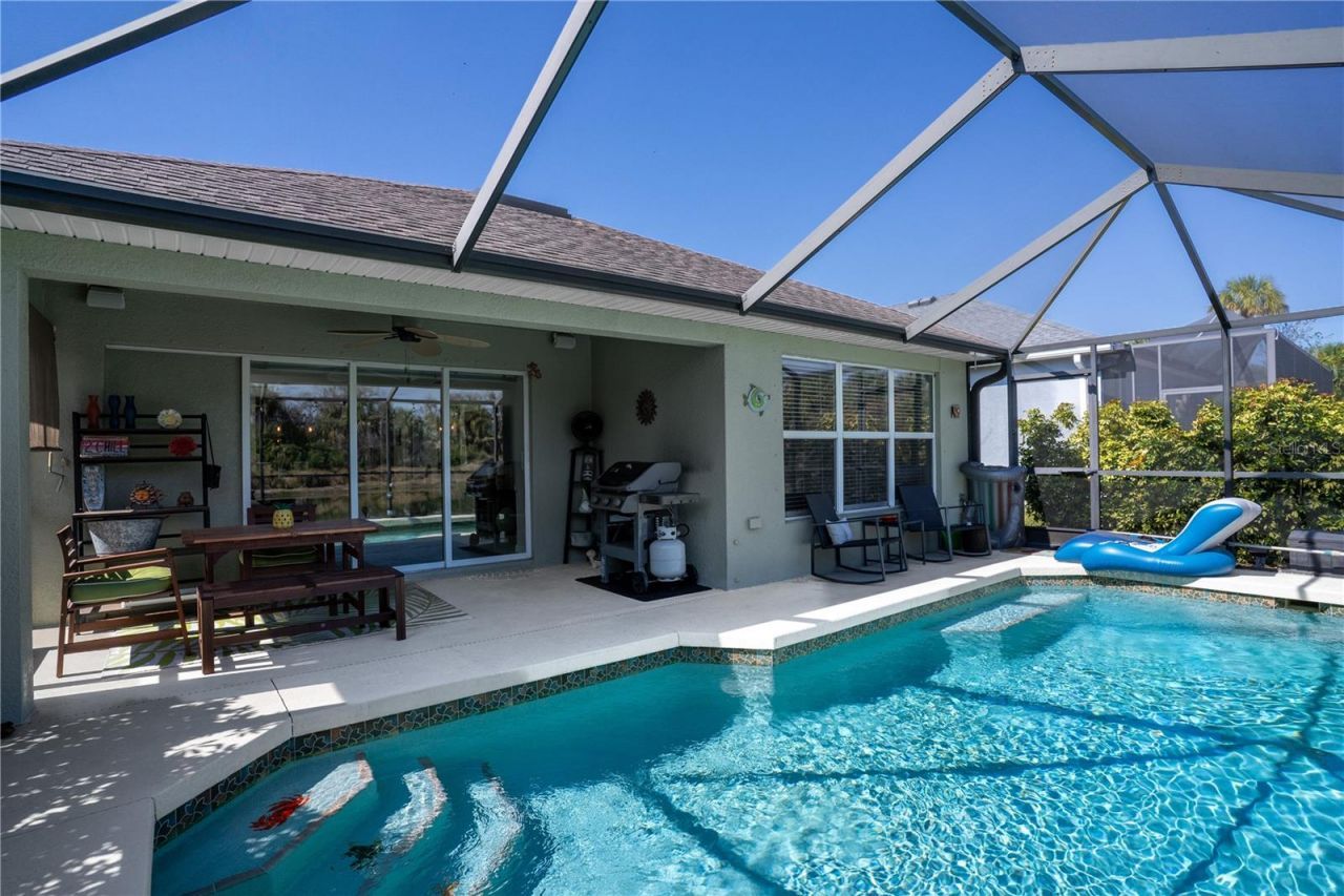 5910 Oak Mill Terrace, Palmetto, FL 34221 Photo