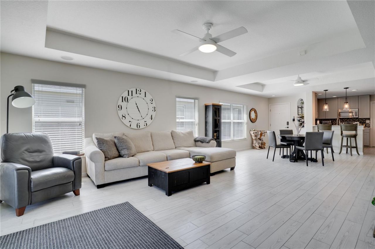 5910 Oak Mill Terrace, Palmetto, FL 34221 Photo