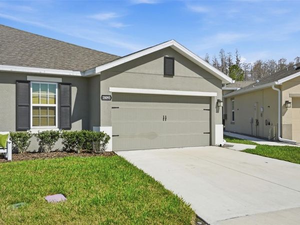 18093 TURNING LEAF CIRCLE , LAND O LAKES, FL 34638