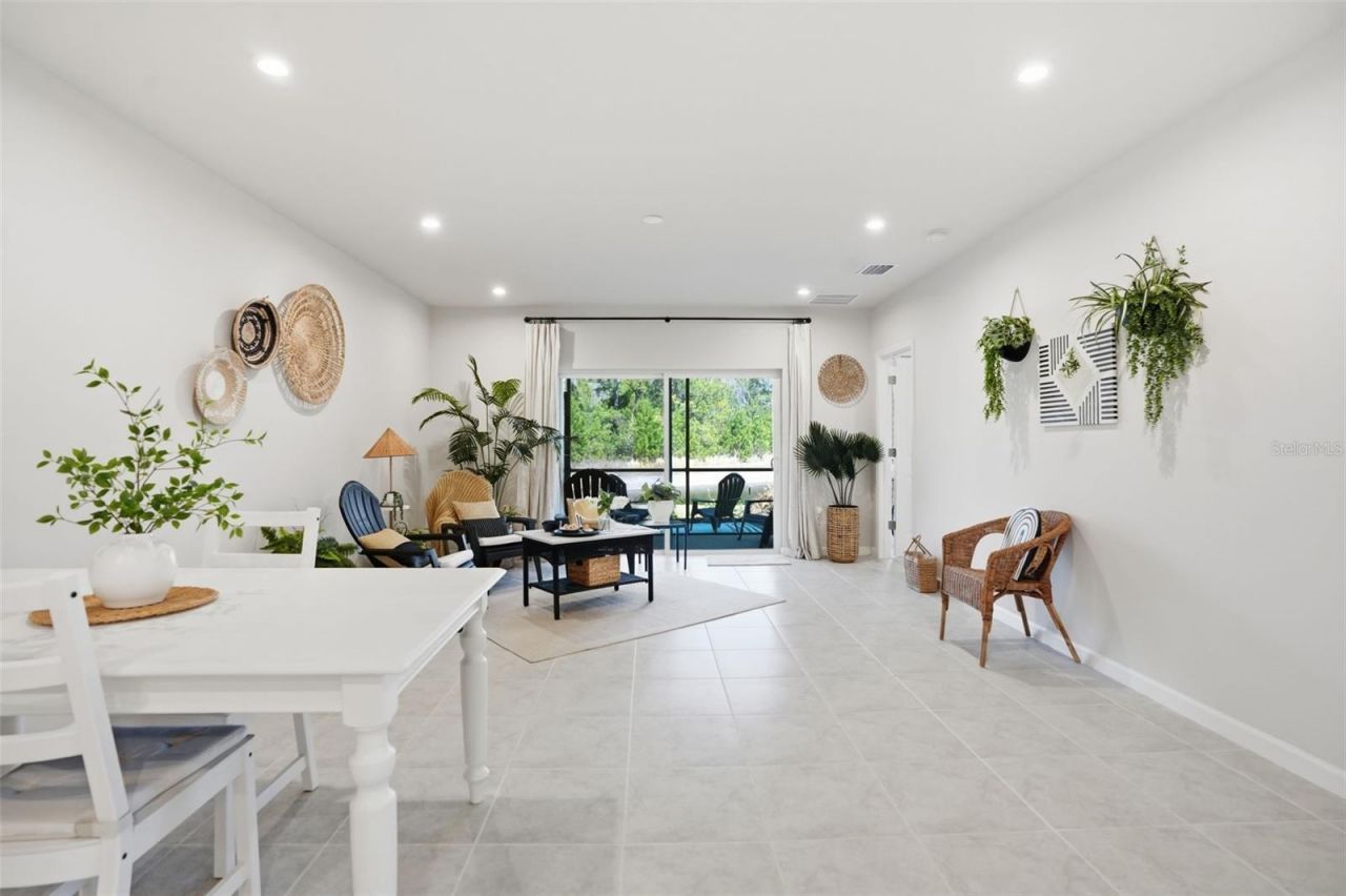 18093 Turning Leaf Circle, Land O Lakes, FL 34638 Photo