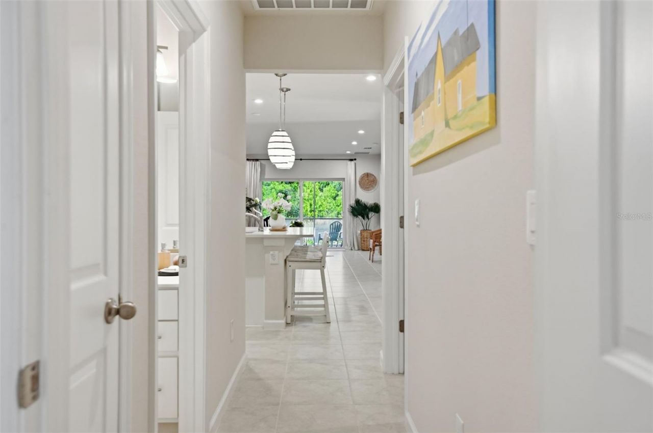 18093 Turning Leaf Circle, Land O Lakes, FL 34638 Photo