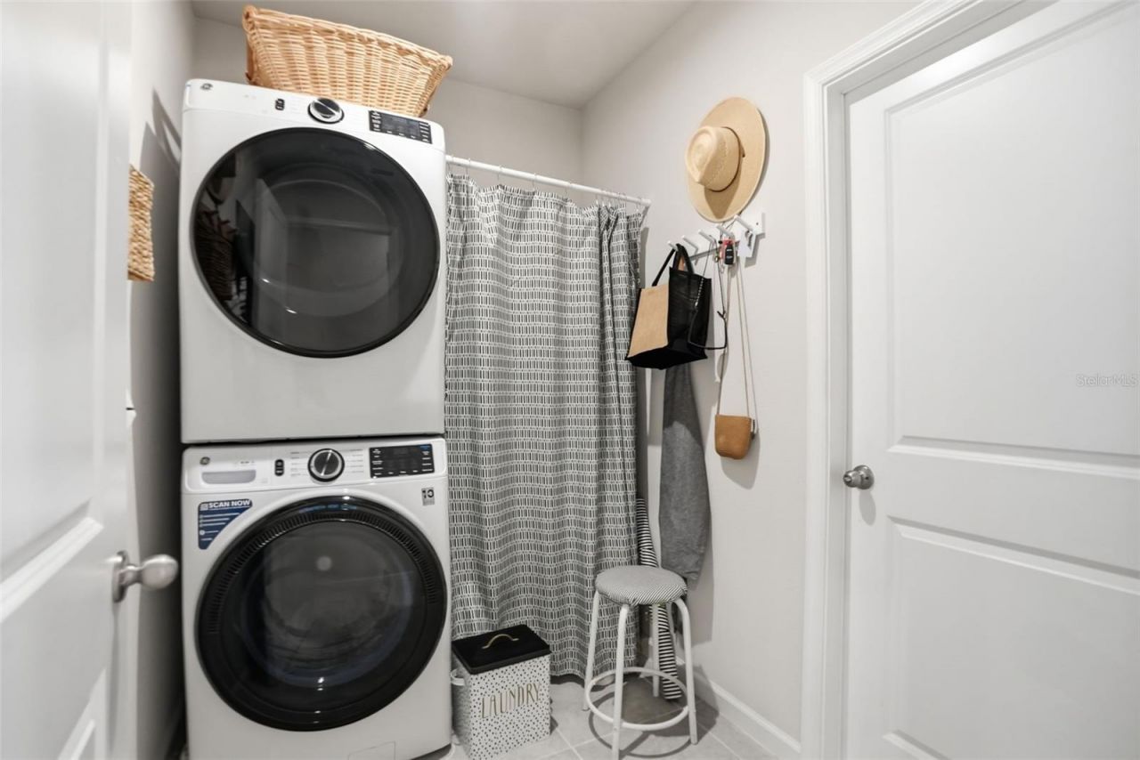 18093 Turning Leaf Circle, Land O Lakes, FL 34638 Photo