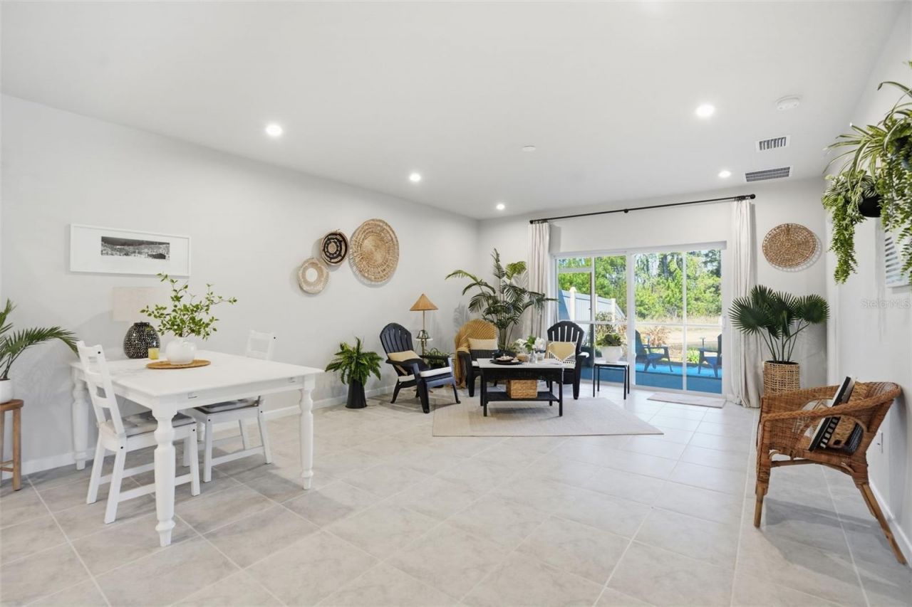 18093 Turning Leaf Circle, Land O Lakes, FL 34638 Photo