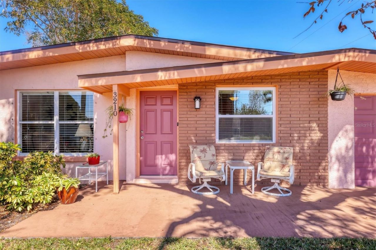 3210 21st Avenue Drive W, Bradenton, FL 34205 Photo