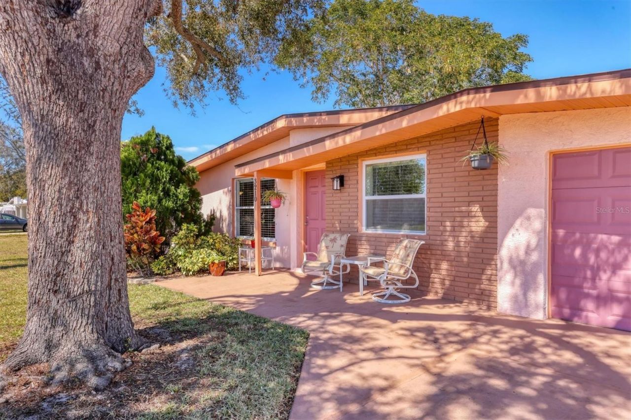 3210 21st Avenue Drive W, Bradenton, FL 34205 Photo