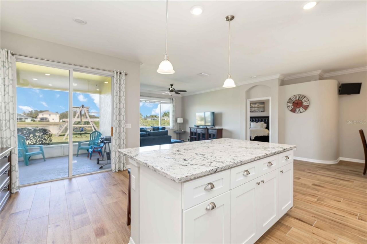 5220 Lakehurst Court, Palmetto, FL 34221 Photo