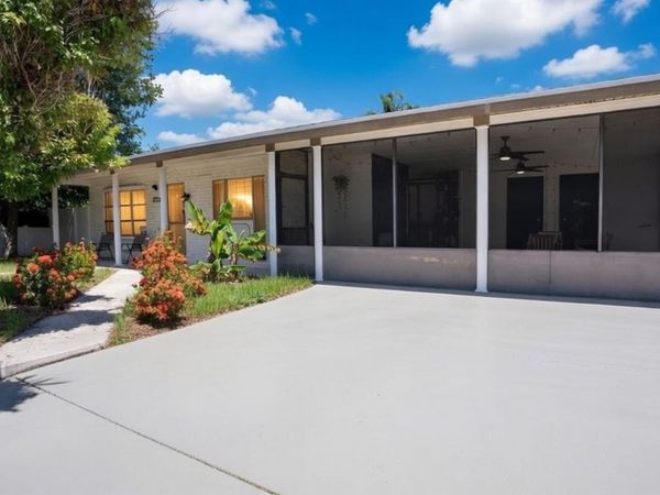 6509 SAWYER PLACE, TAMPA, FL 33634