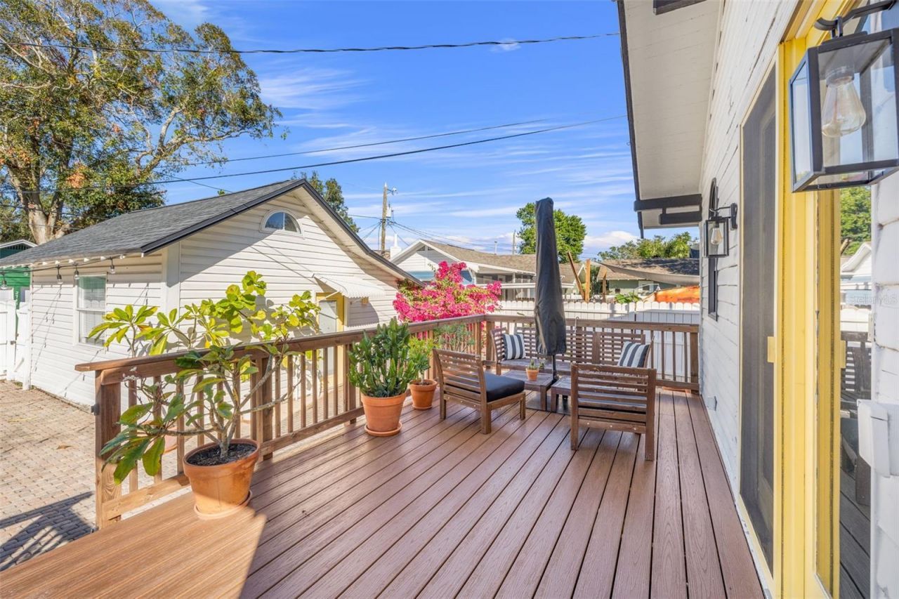 2747 3rd Avenue N, Saint Petersburg, FL 33713 Photo