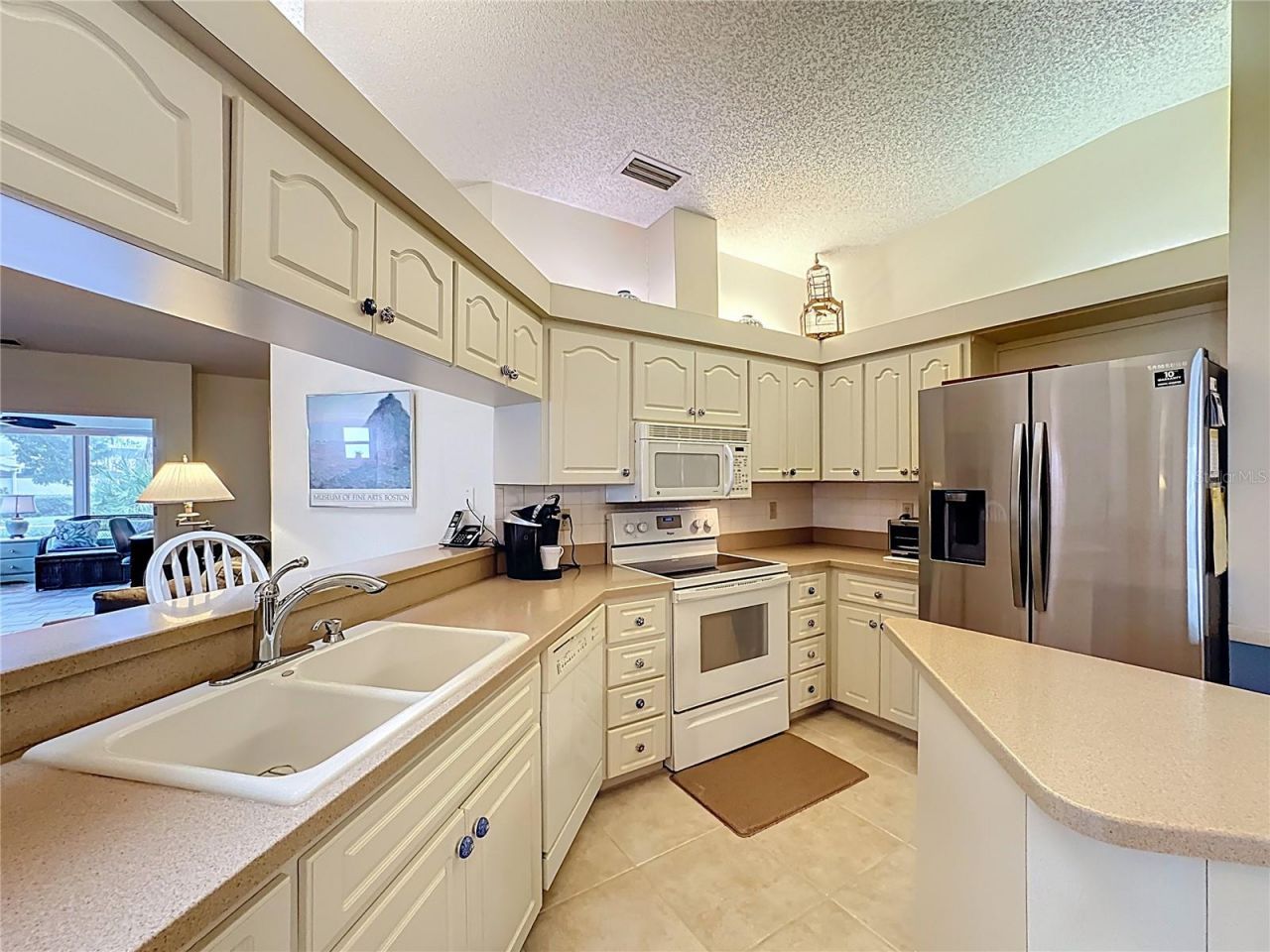 5611 Garden Lakes Drive, Bradenton, FL 34203 Photo