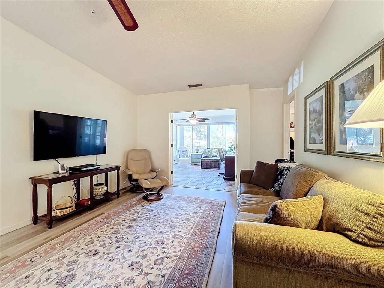 5611 Garden Lakes Drive, Bradenton, FL 34203 Photo