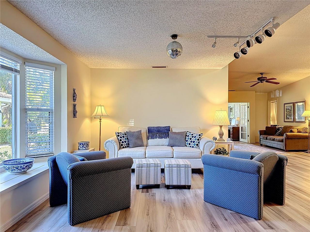 5611 Garden Lakes Drive, Bradenton, FL 34203 Photo