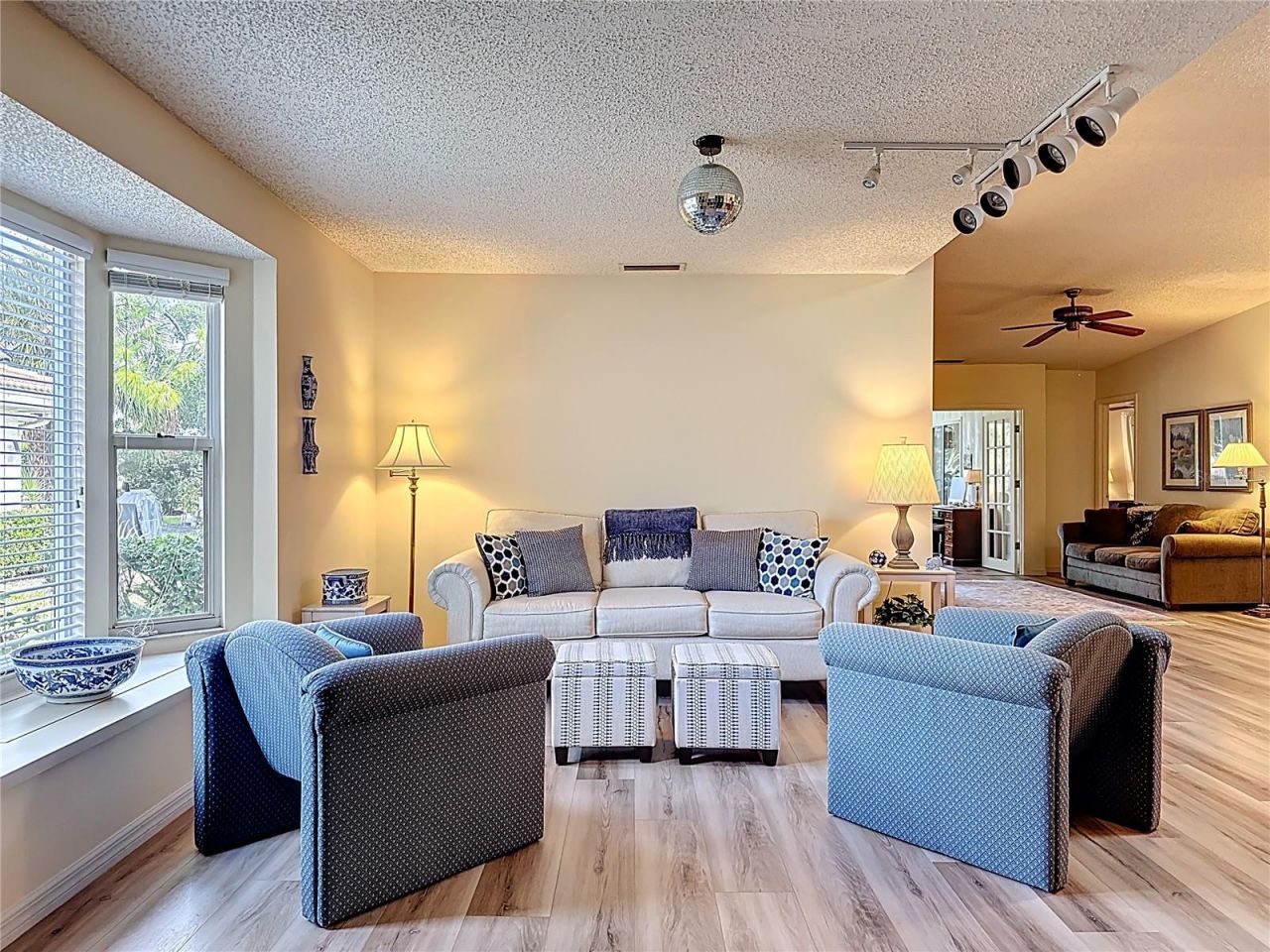 5611 Garden Lakes Drive, Bradenton, FL 34203 Photo