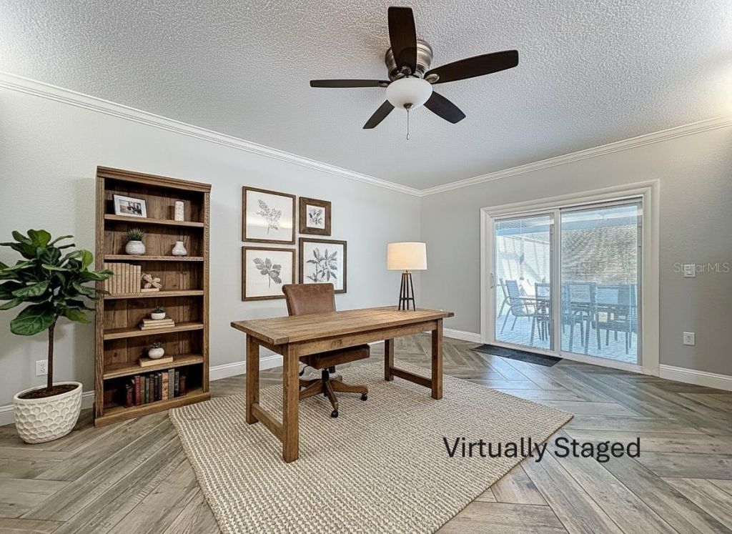 10655 Lakeview Drive, New Port Richey, FL 34654 Photo