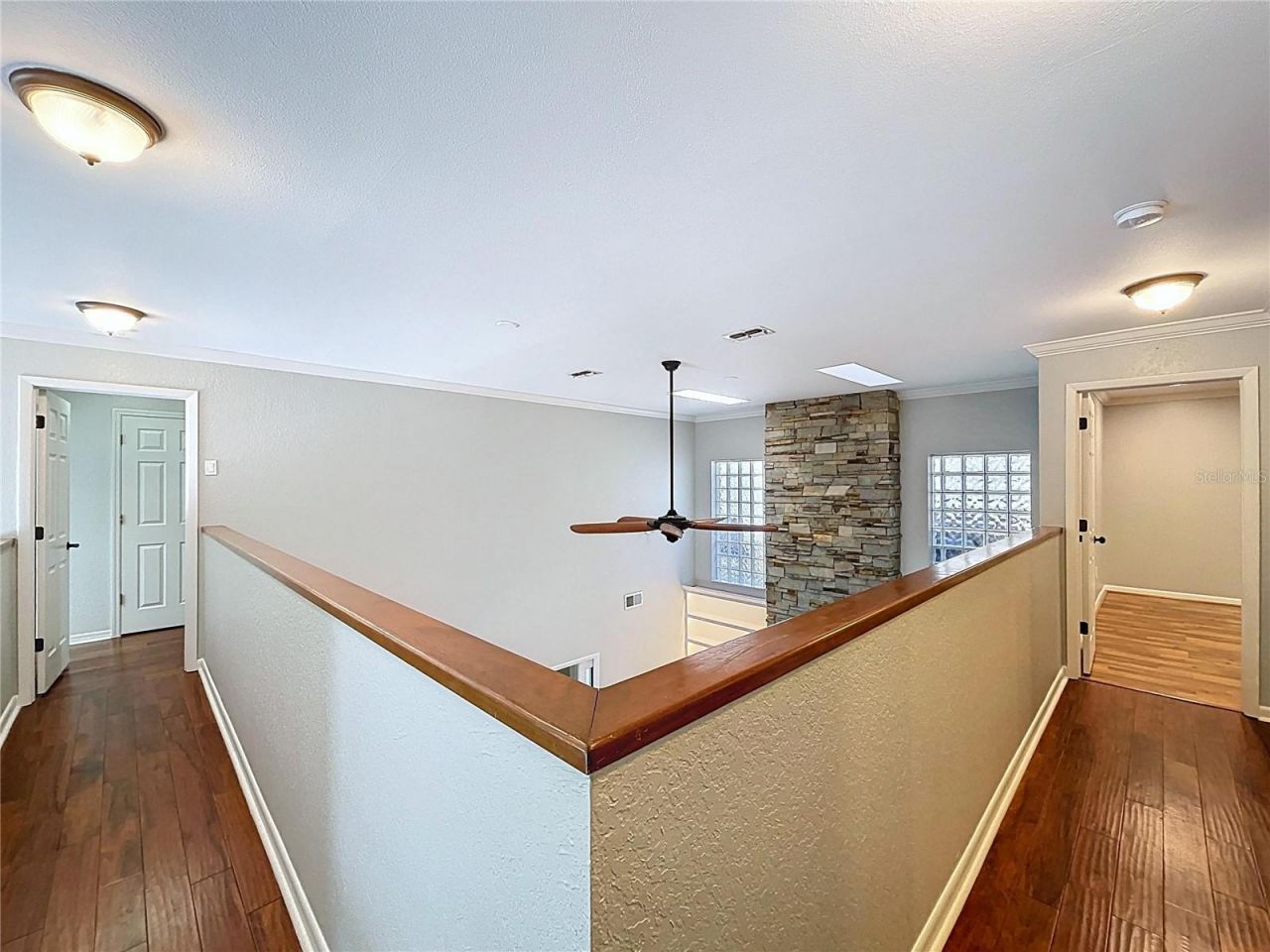 10655 Lakeview Drive, New Port Richey, FL 34654 Photo