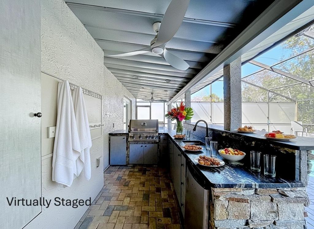 10655 Lakeview Drive , New Port Richey, FL 34654 Photo