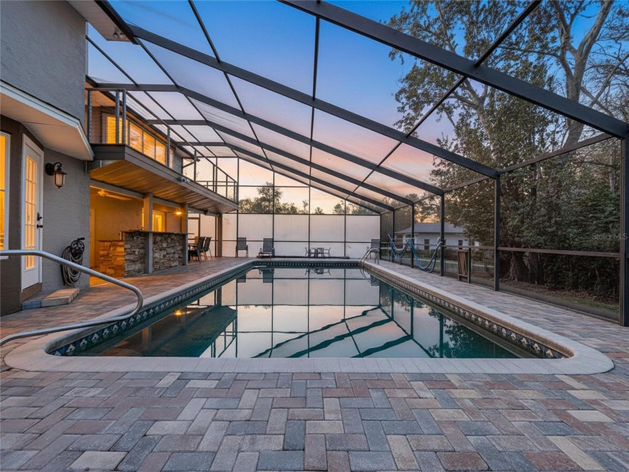 10655 Lakeview Drive, New Port Richey, FL 34654 Photo