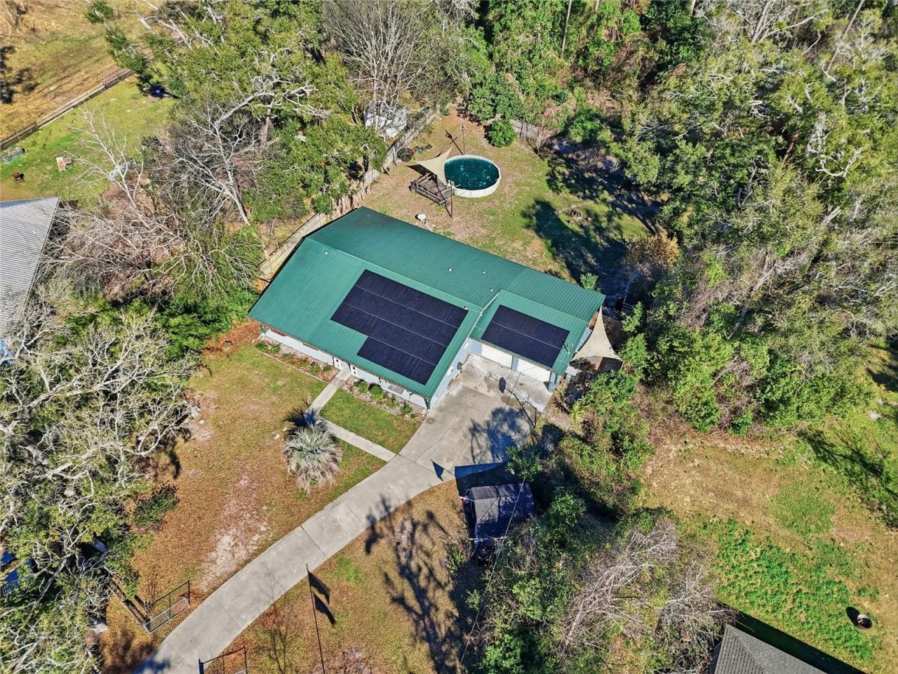 917 SW 2nd Avenue, Trenton, FL 32693 Photo