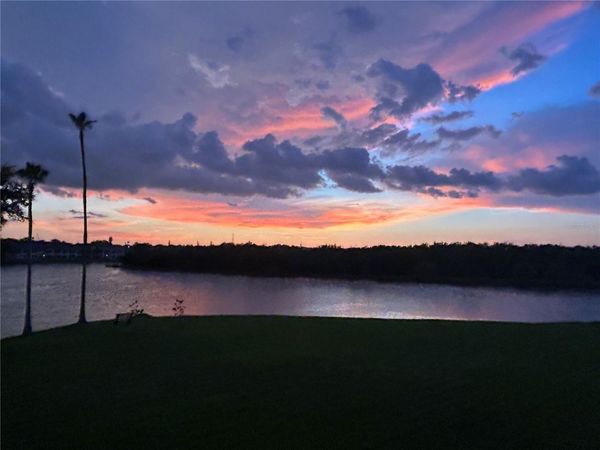 6425 SHORELINE DRIVE , Unit 10103, ST PETERSBURG, FL 33708