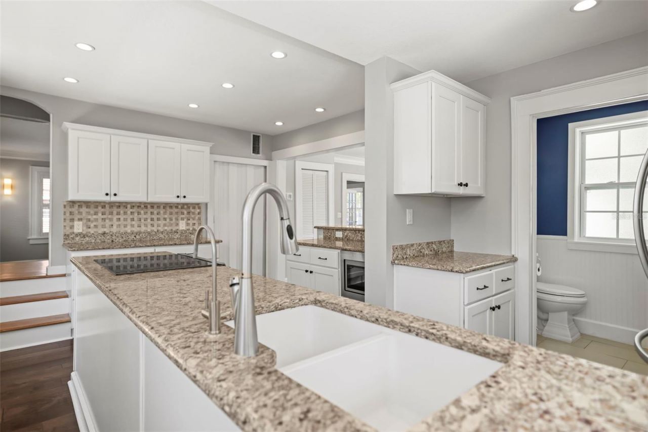 800 18th Avenue N, Saint Petersburg, FL 33704 Photo