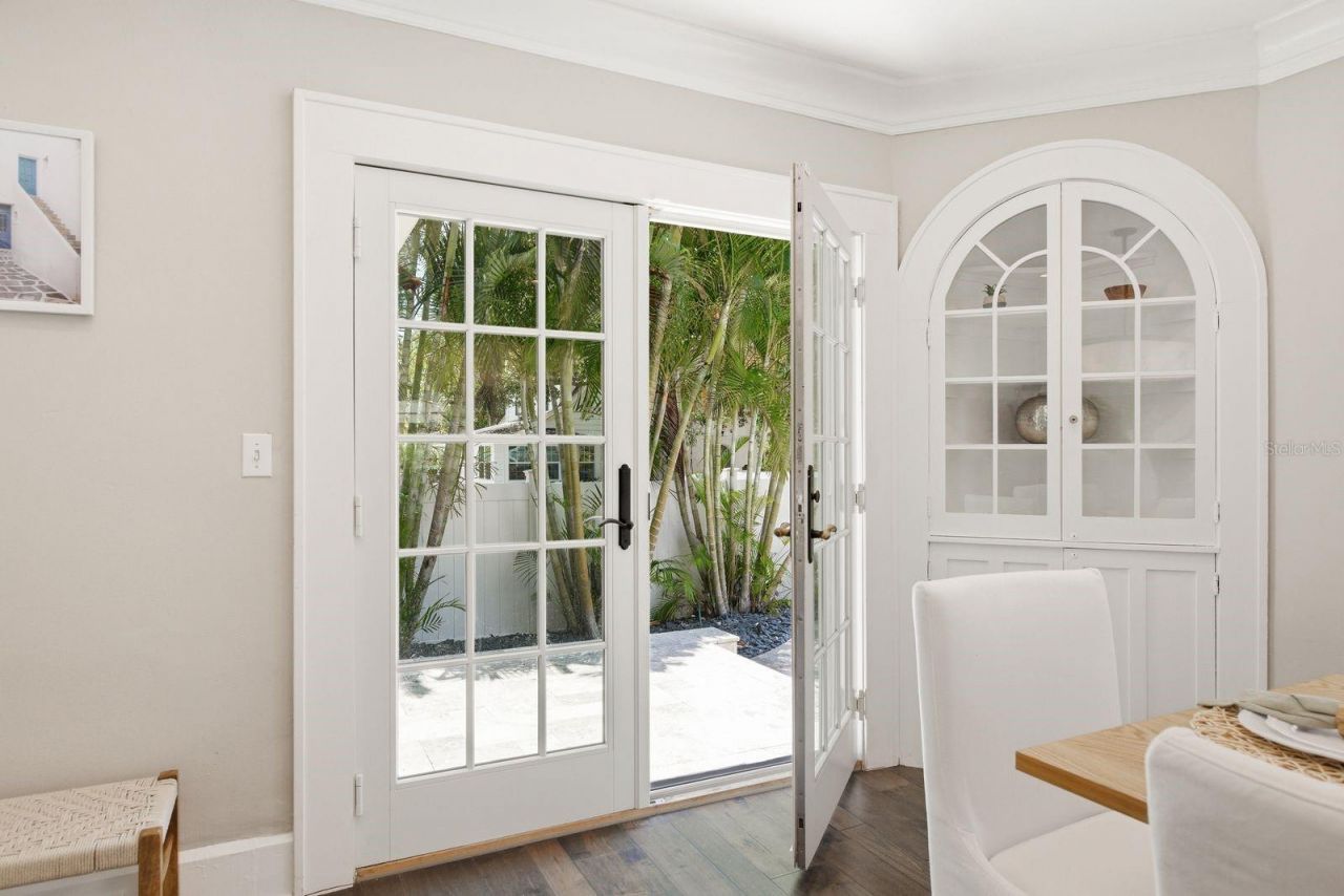 800 18th Avenue N, Saint Petersburg, FL 33704 Photo