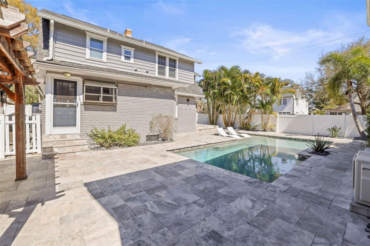 800 18th Avenue N, Saint Petersburg, FL 33704 Photo