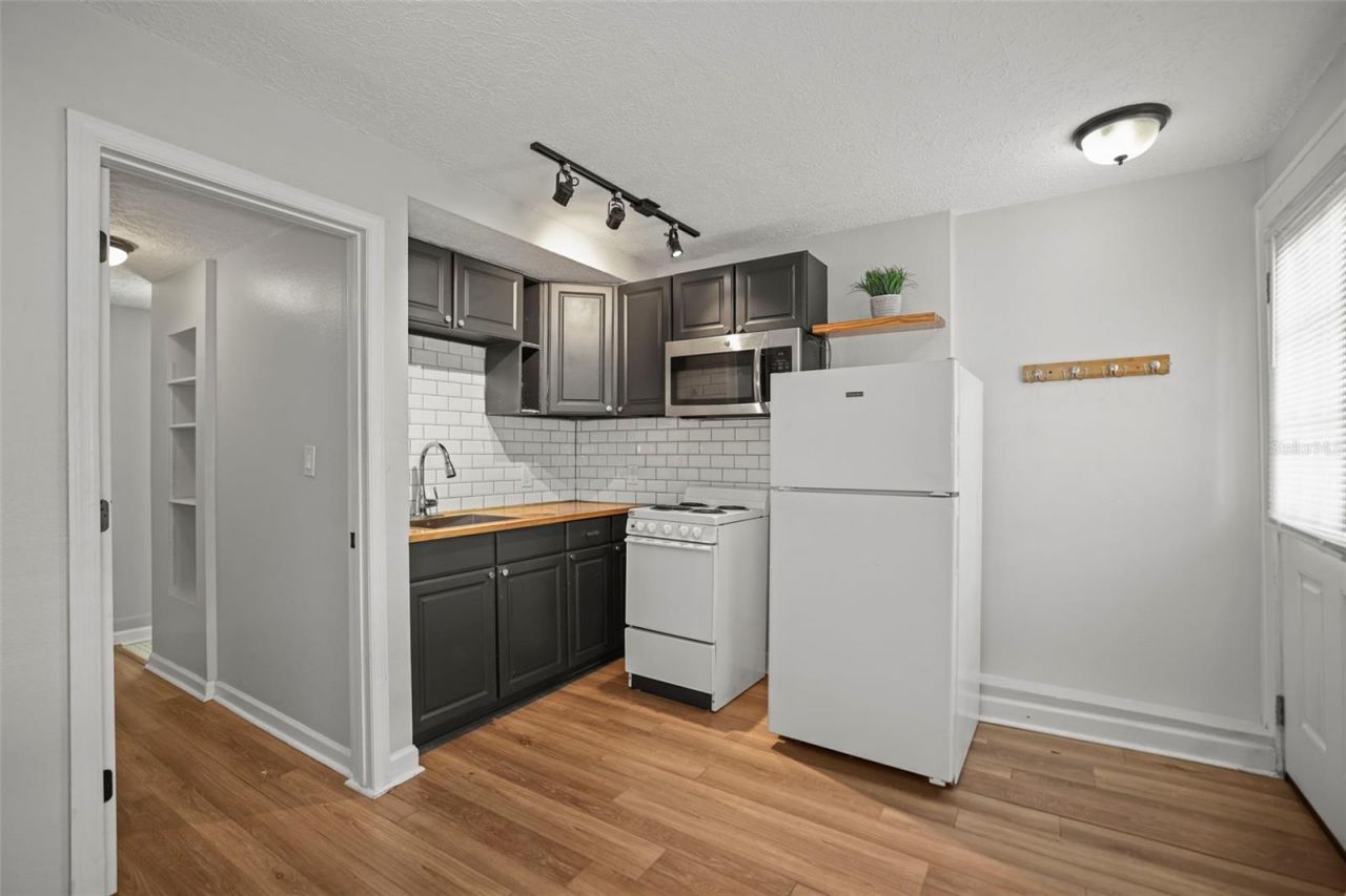 800 18th Avenue N, Saint Petersburg, FL 33704 Photo