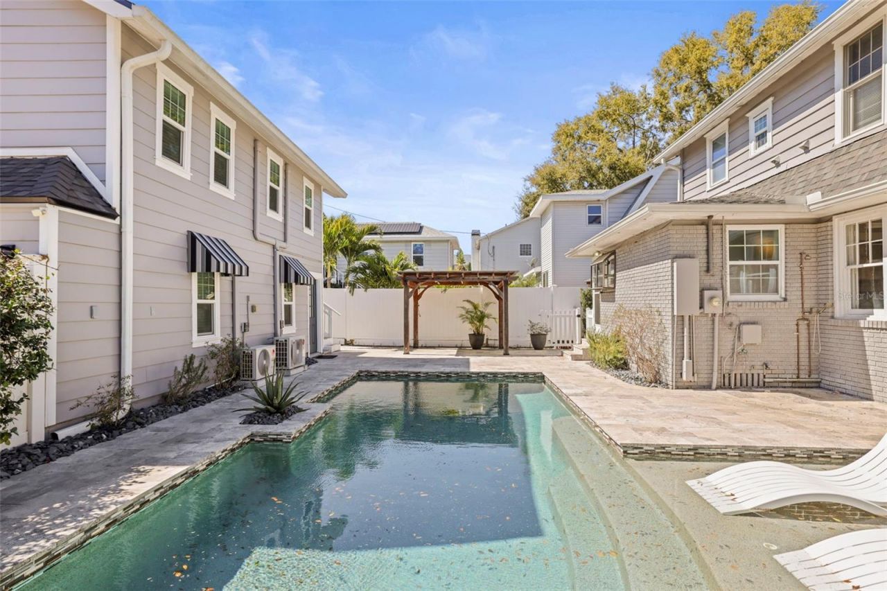 800 18th Avenue N, Saint Petersburg, FL 33704 Photo