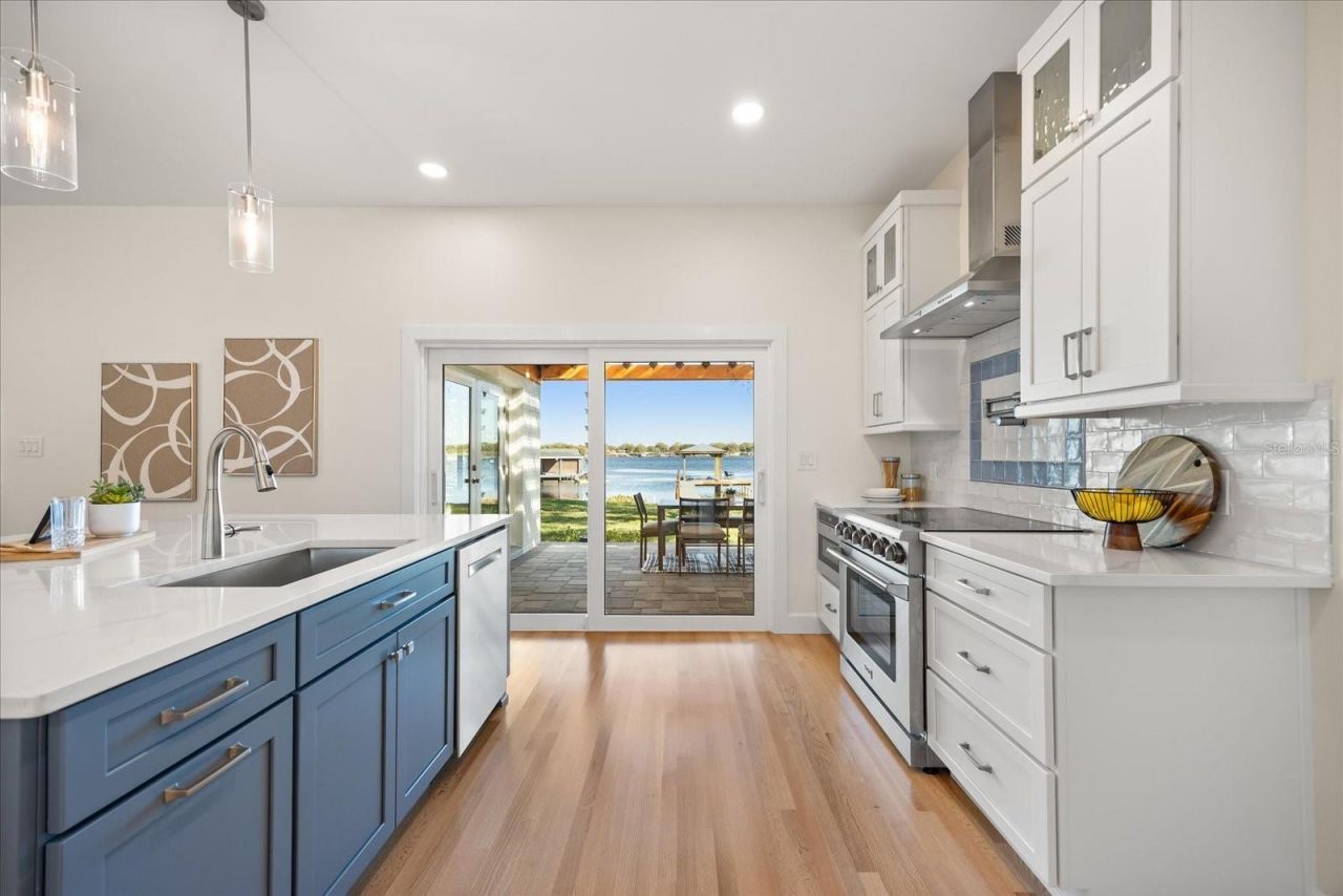 4311 Waterfront Parkway, Orlando, FL 32806 Photo