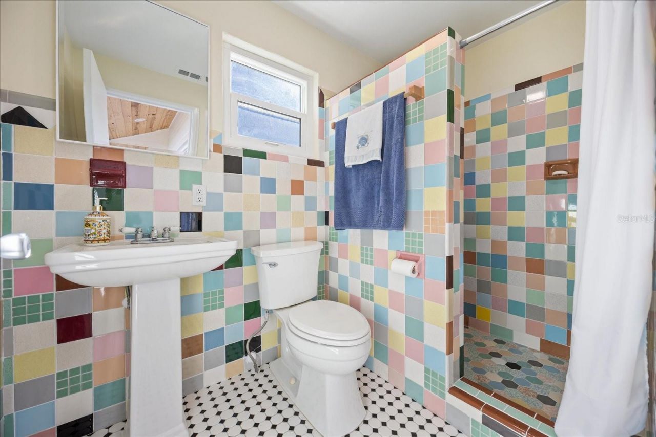 4311 Waterfront Parkway, Orlando, FL 32806 Photo