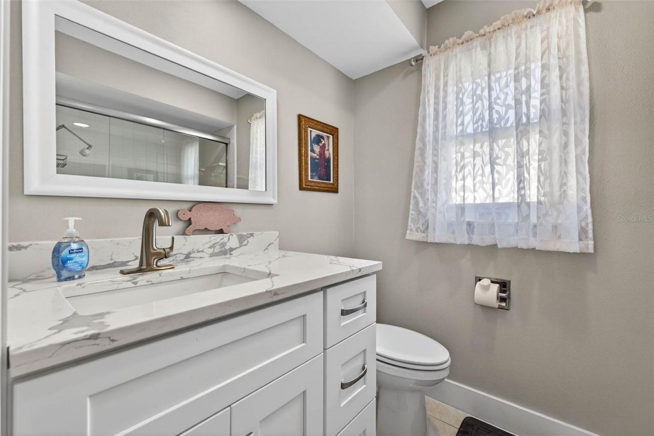 3927 48th Avenue S, Saint Petersburg, FL 33711 Photo