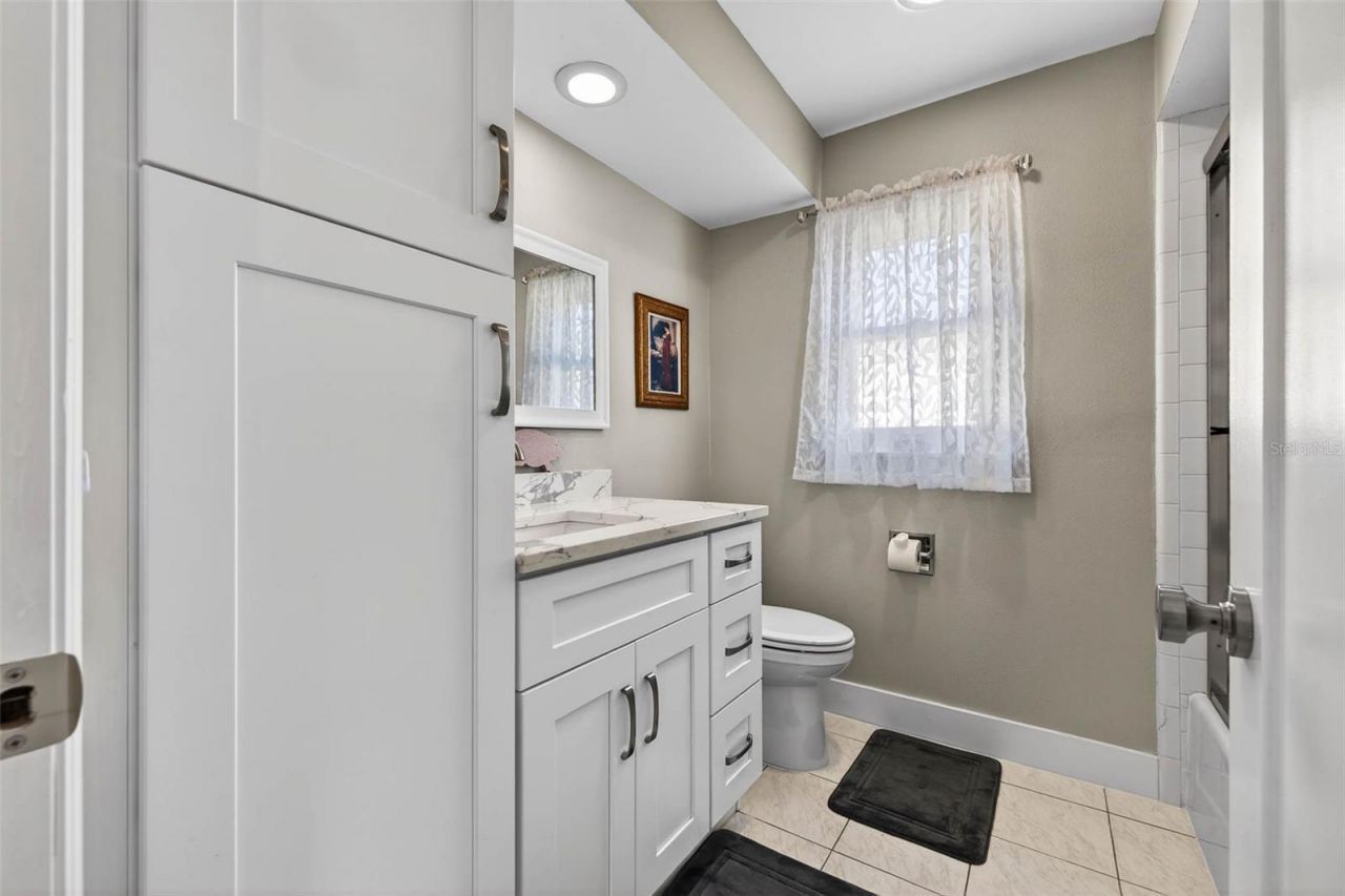 3927 48th Avenue S, Saint Petersburg, FL 33711 Photo