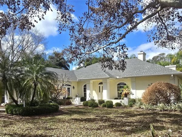 2409 BERKSHIRE DRIVE, WINTER HAVEN, FL 33884