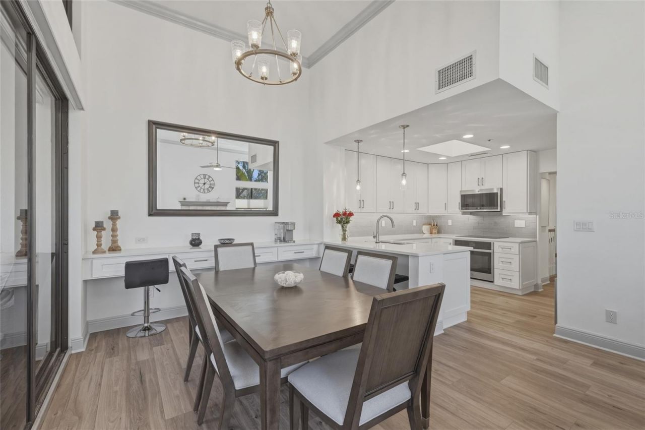 1912 Harbourside Drive , Unit 604, Longboat Key, FL 34228 Photo