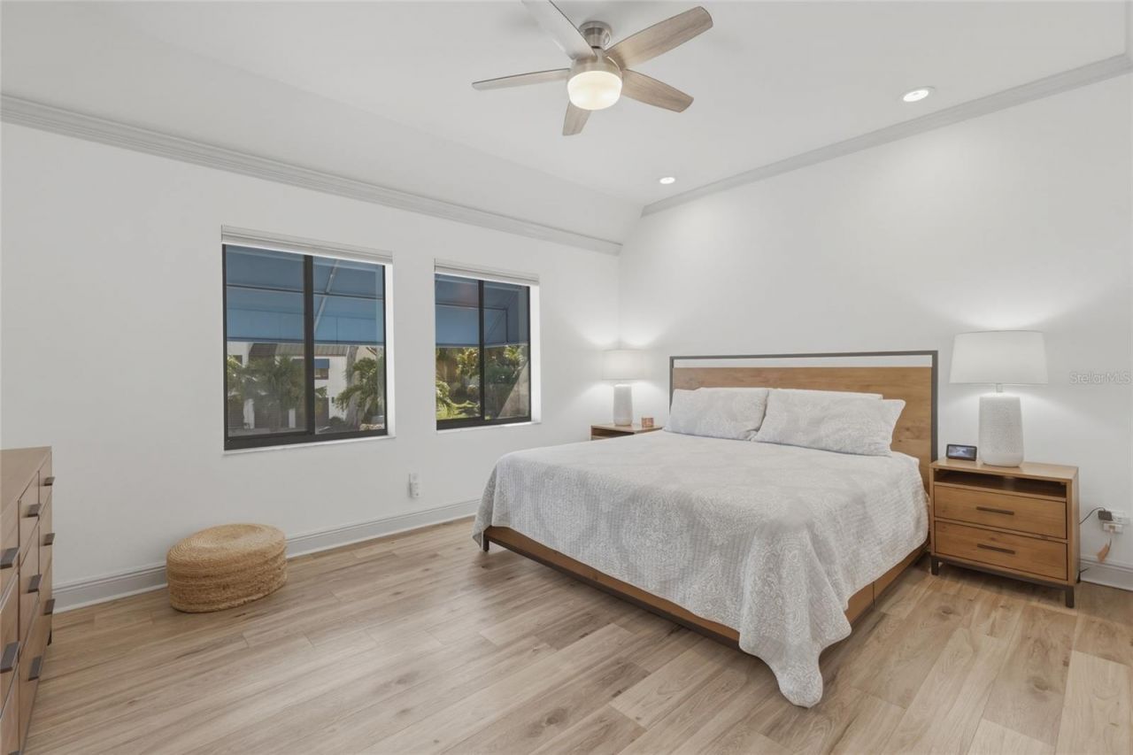 1912 Harbourside Drive , Unit 604, Longboat Key, FL 34228 Photo