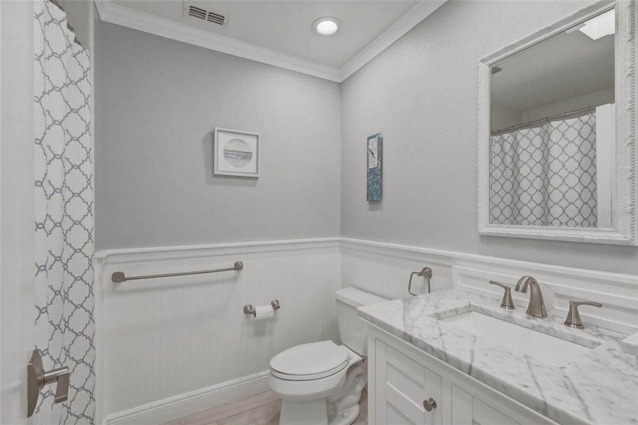 1912 Harbourside Drive , Unit 604, Longboat Key, FL 34228 Photo