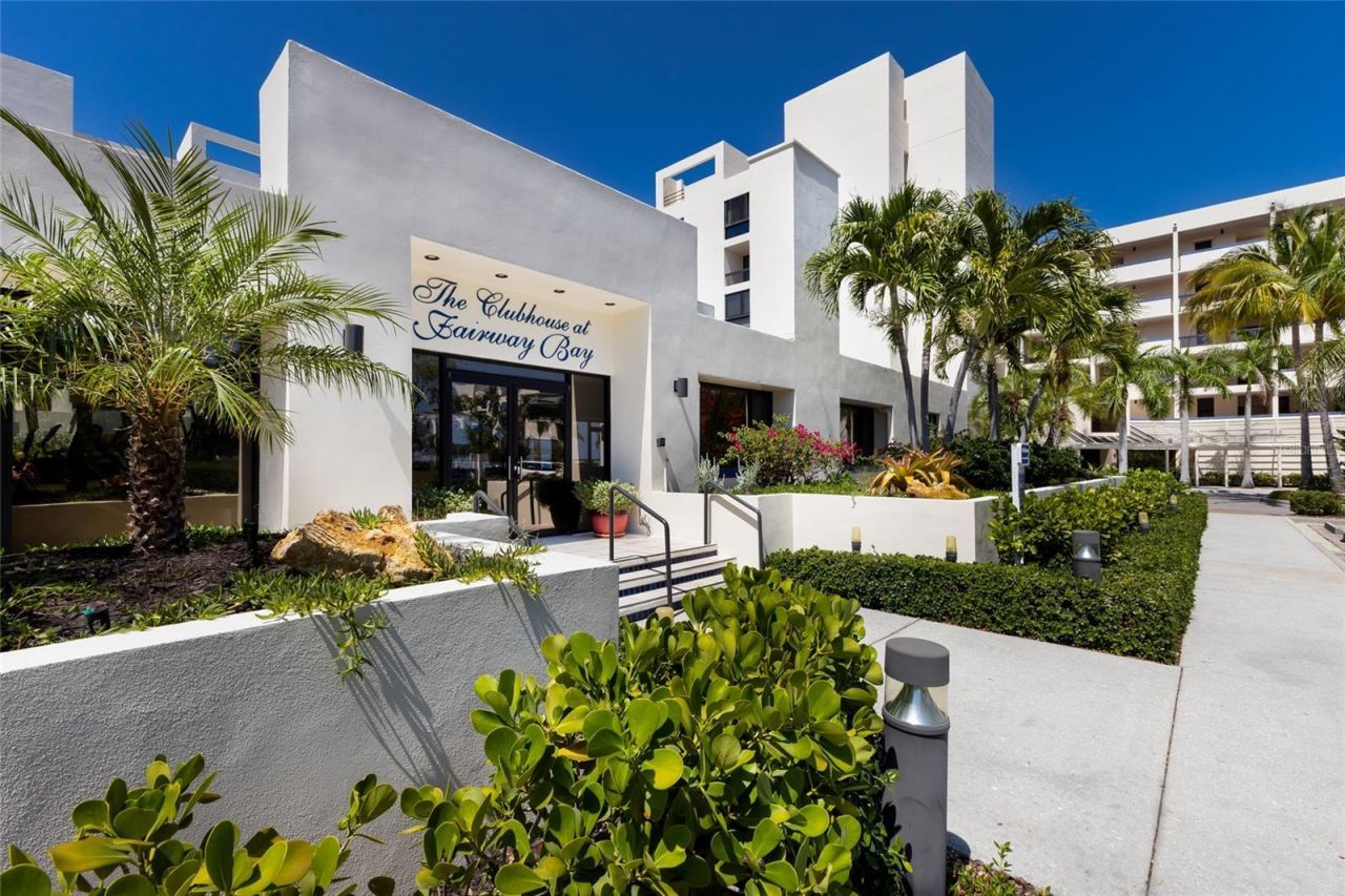 1912 Harbourside Drive , Unit 604, Longboat Key, FL 34228 Photo