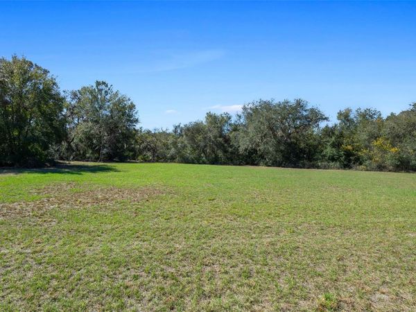 18434 SE 24TH STREET , SILVER SPRINGS, FL 34488