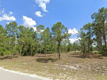 3902 E 10TH STREET , LEHIGH ACRES, FL 33972