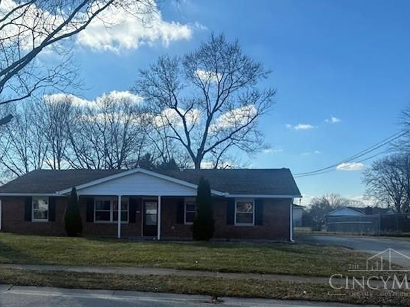 5263 Tallawanda Drive, Fairfield, OH 45014 Photo 1