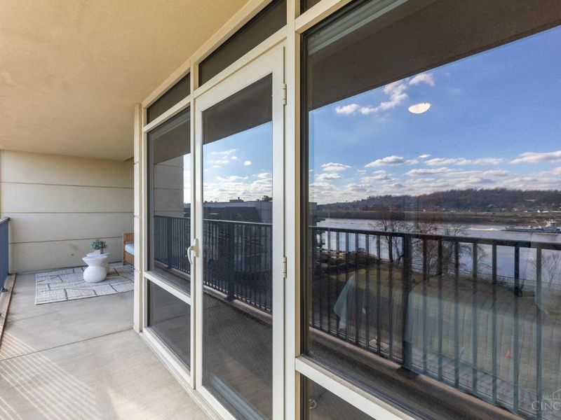 2260 Riverside Drive, Unit 405, Cincinnati, OH 45202 Photo 26
