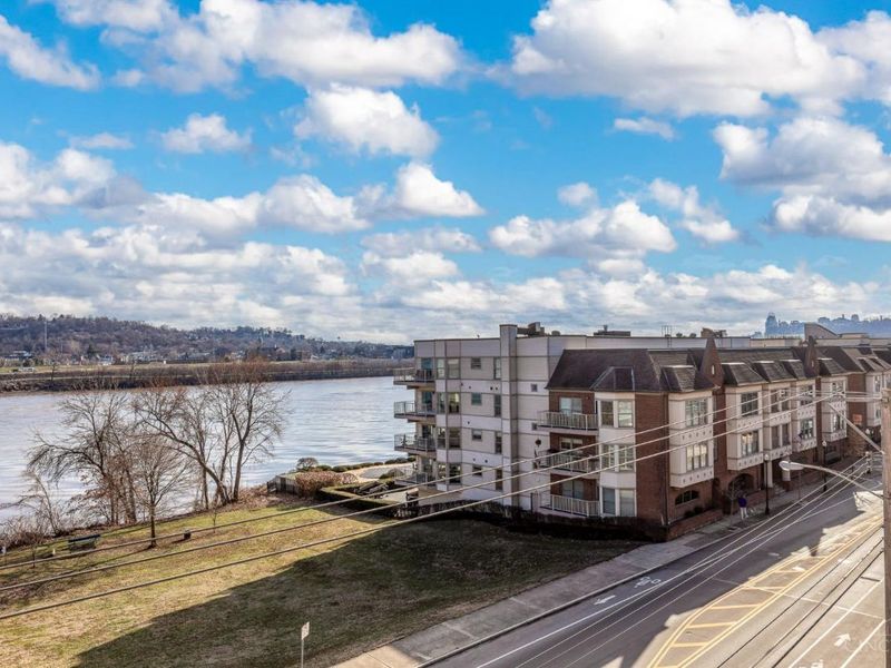 2260 Riverside Drive, Unit 405, Cincinnati, OH 45202 Photo 27