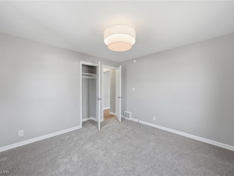 1610 Colonial Boulevard NE, Canton, OH 44714 Photo 28