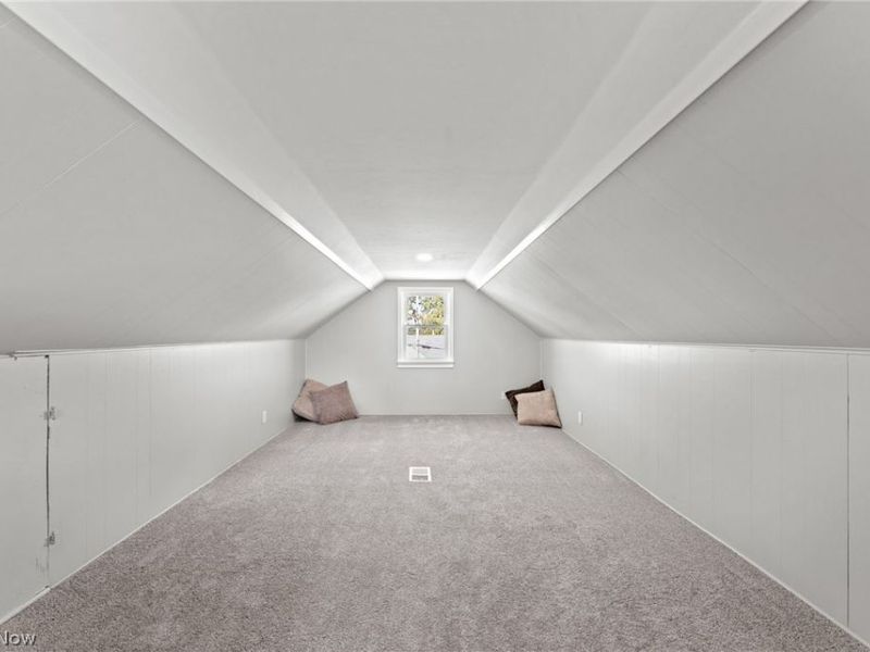 1610 Colonial Boulevard NE, Canton, OH 44714 Photo 34