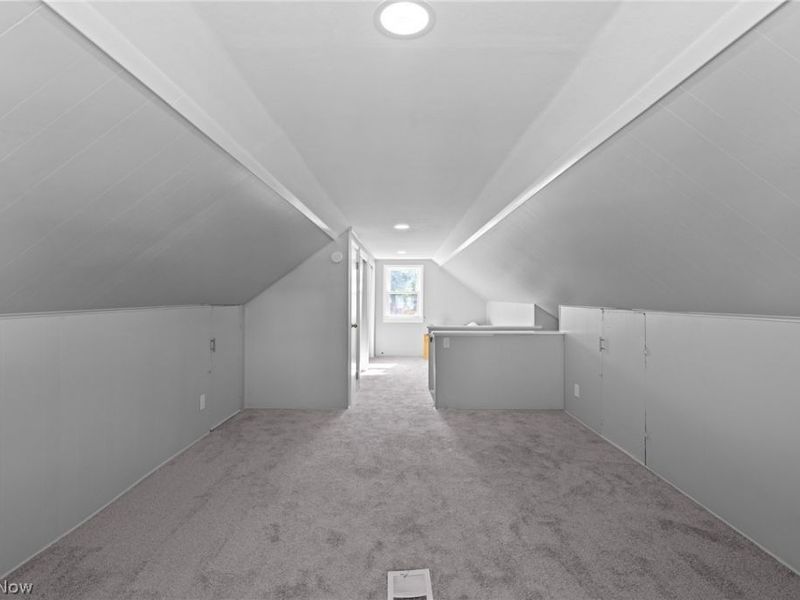 1610 Colonial Boulevard NE, Canton, OH 44714 Photo 36