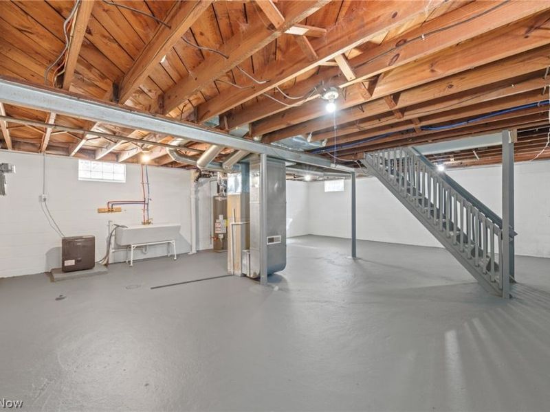 1610 Colonial Boulevard NE, Canton, OH 44714 Photo 37