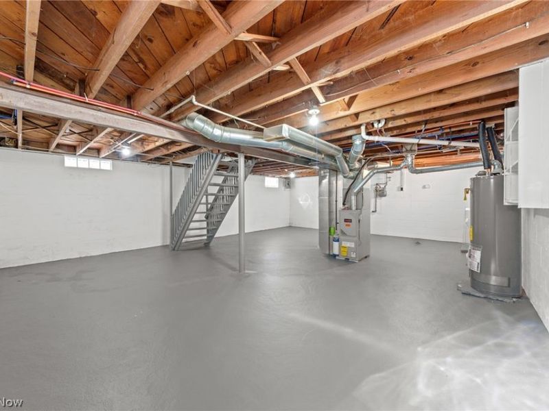 1610 Colonial Boulevard NE, Canton, OH 44714 Photo 38