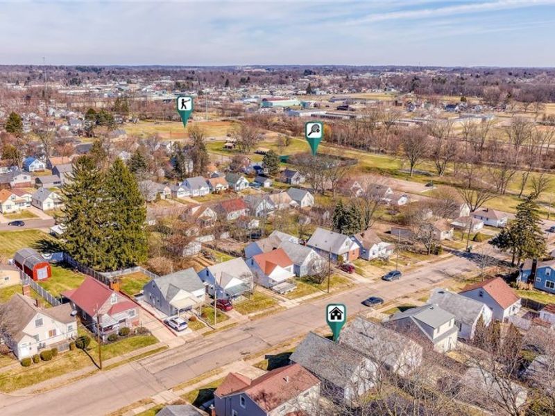 1610 Colonial Boulevard NE, Canton, OH 44714 Photo 46