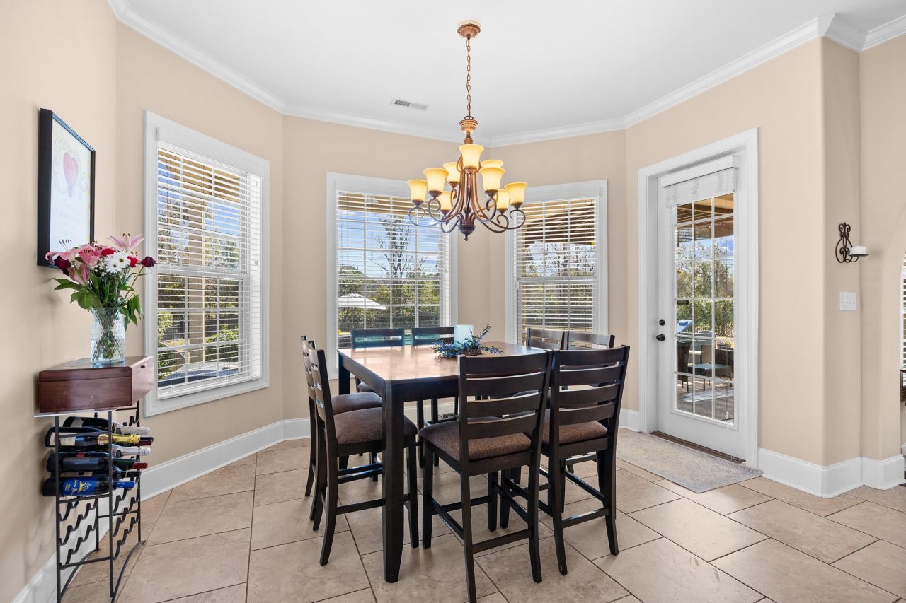 528 Walcott Dr.  Photo 11